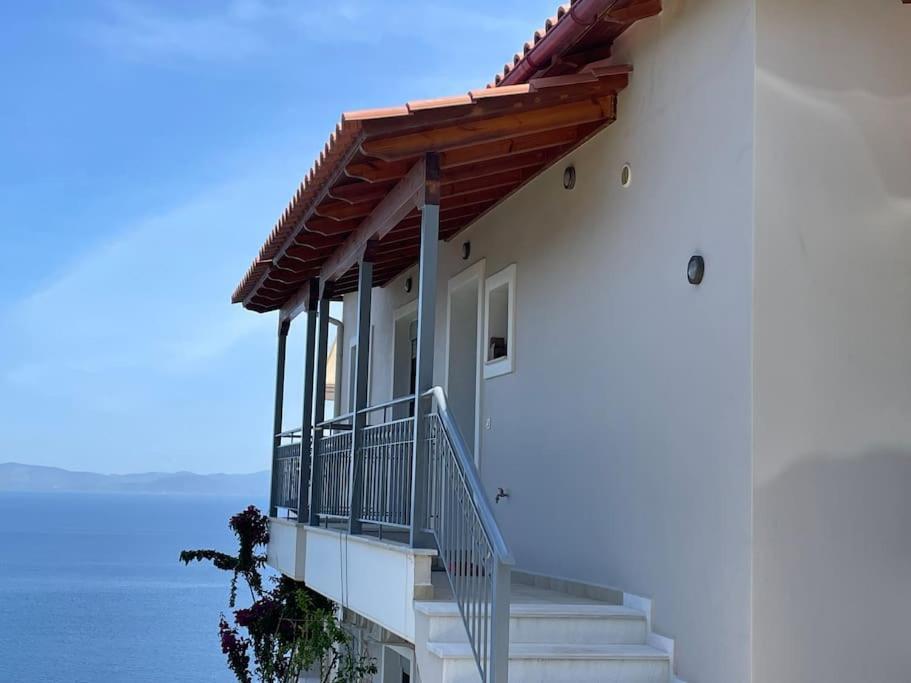 Holiday home Akoumaros Breeze