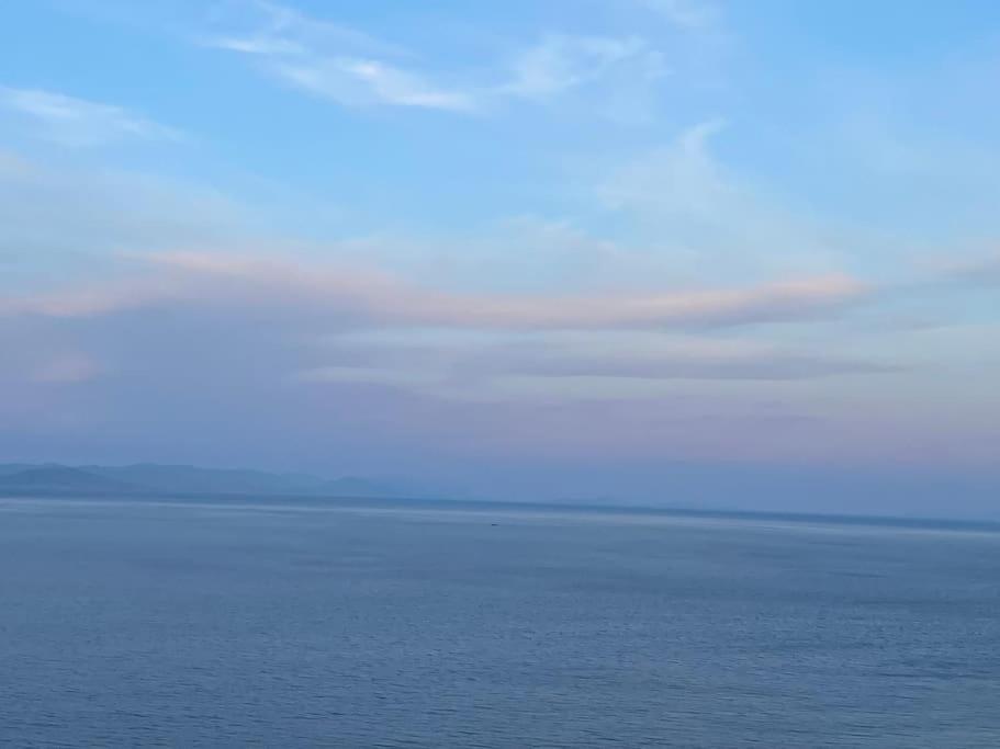 Akoumaros Breeze Holiday home *