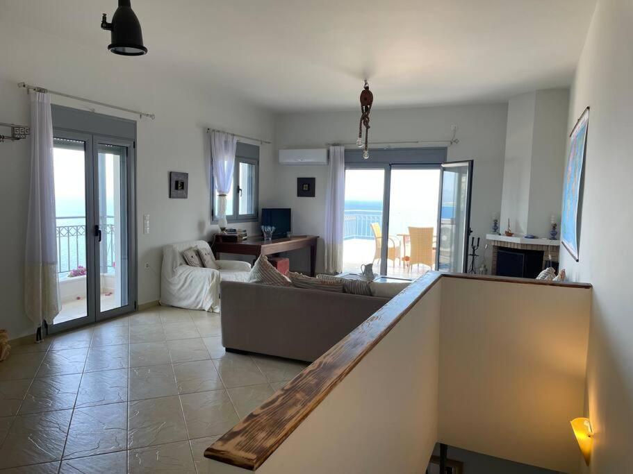 Holiday home Akoumaros Breeze *