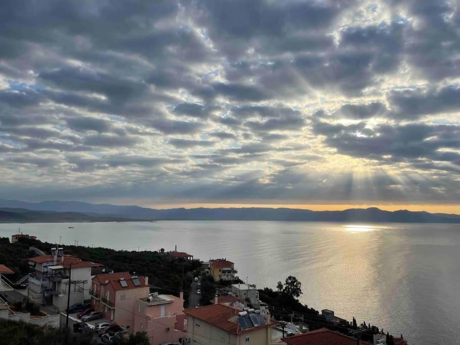 Akoumaros Breeze Gythio