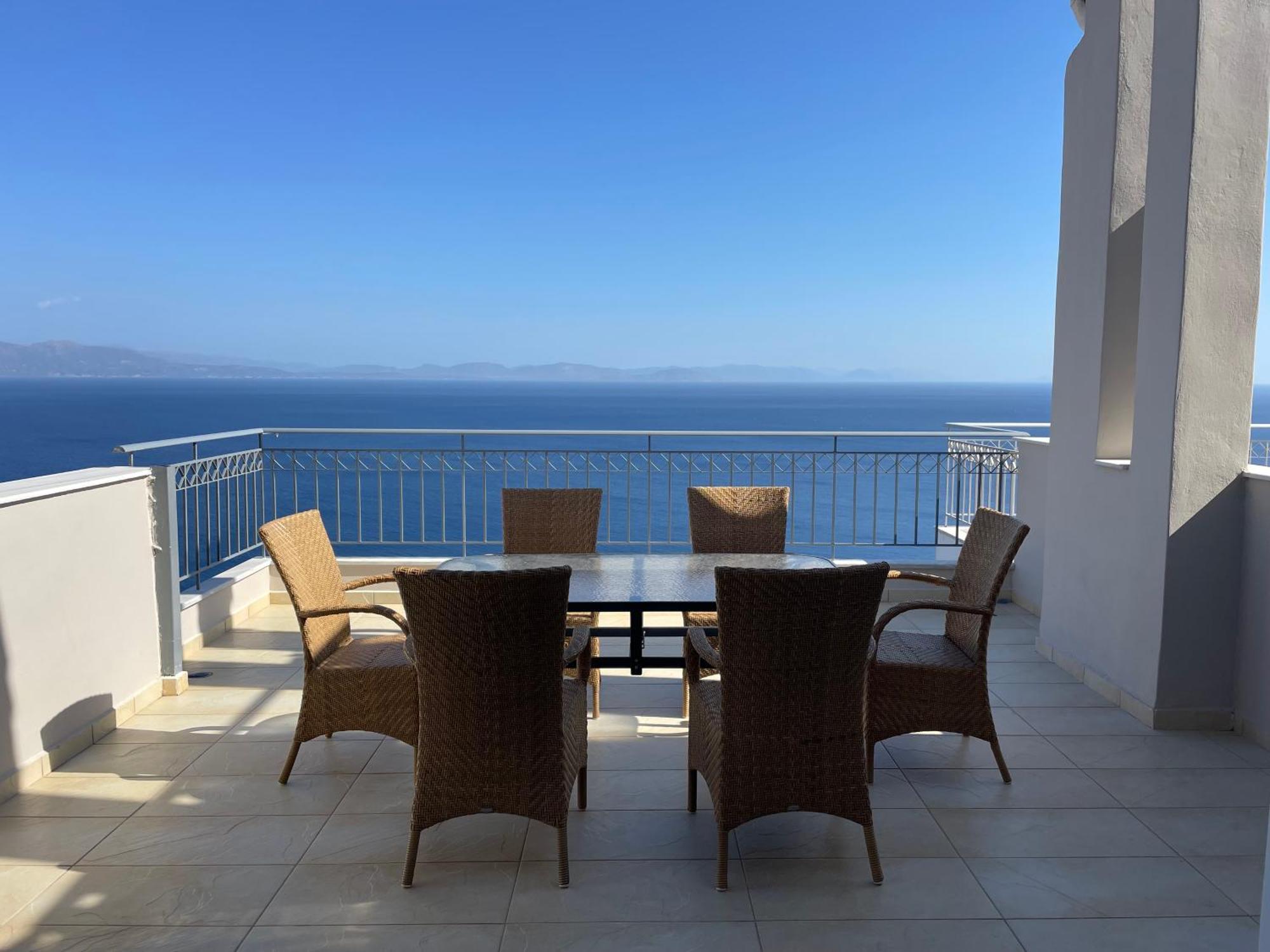 Akoumaros Breeze Holiday home
